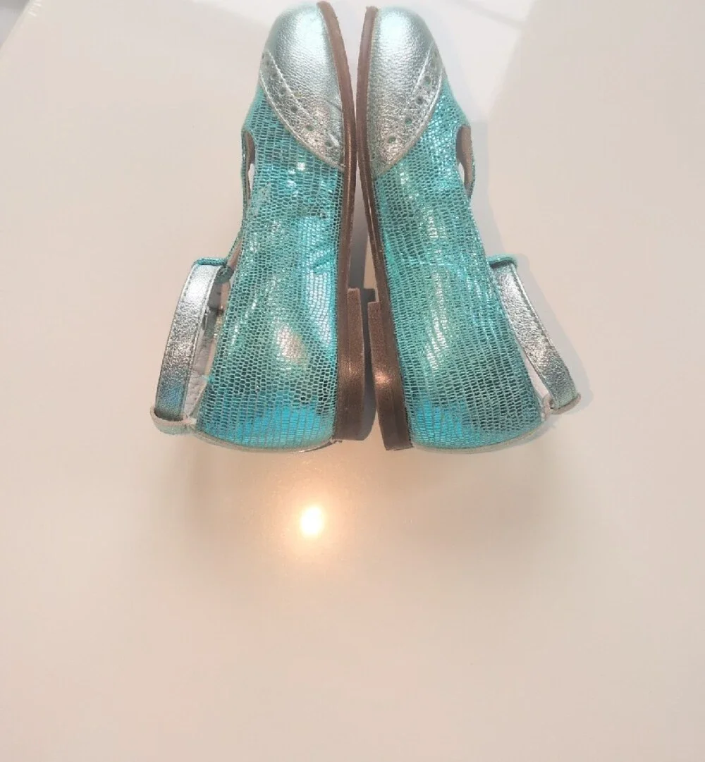 Beberlis Turquoise Leather Ankle-Strap Dress Shoes